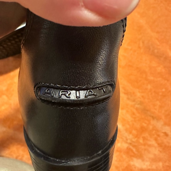 BNWOT Ariat english Riding Boots - Picture 4 of 8